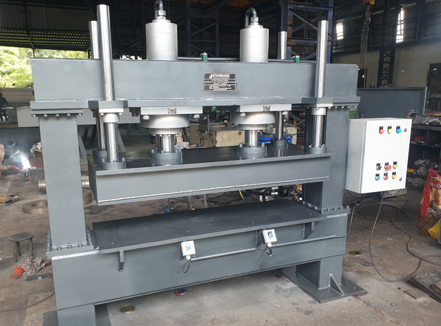 Four Pillar Hydraulic Press