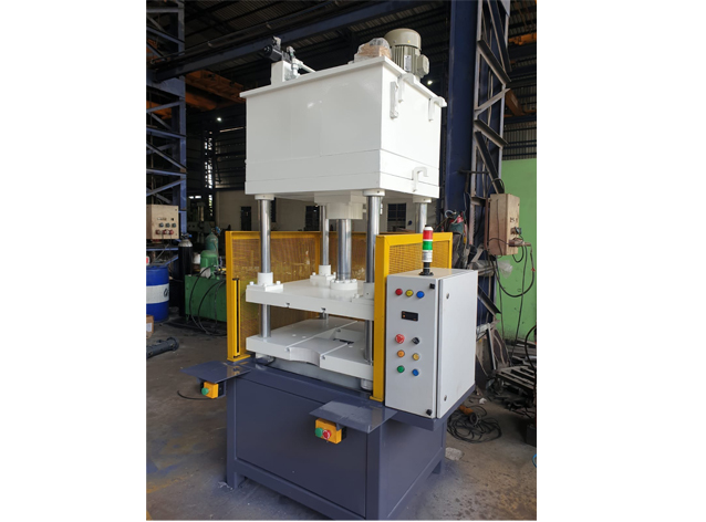 Trimming Press Machine