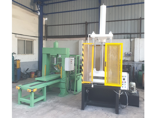four-pillar-hydraulic-press