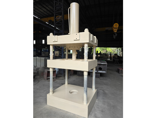 four-pillar-hydraulic-press